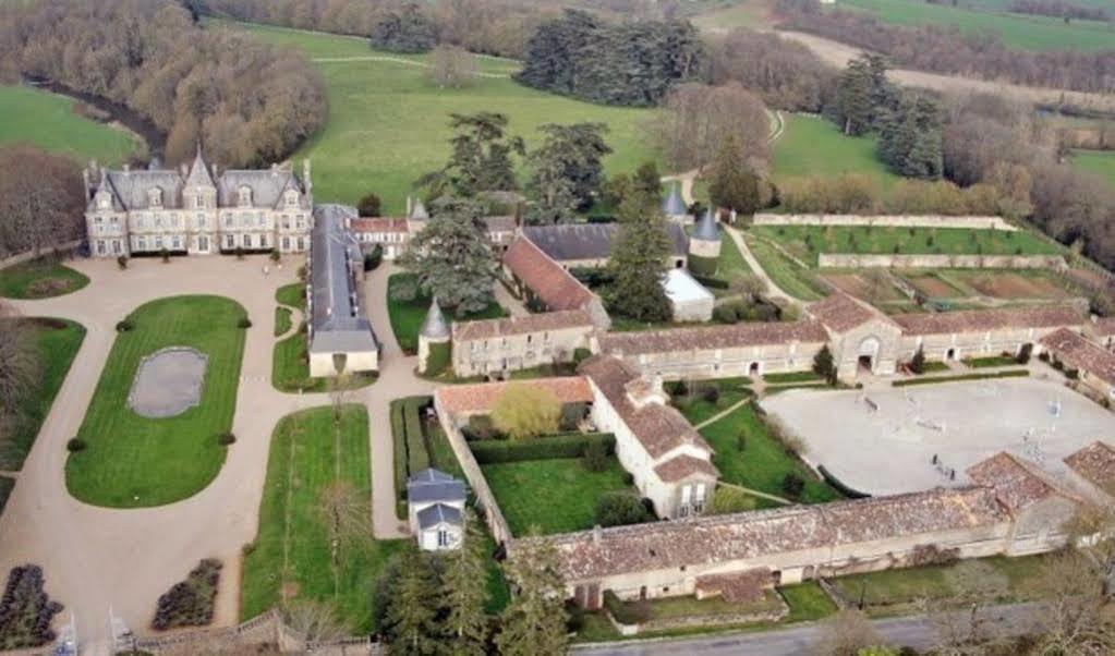 Chateau De Curzay Εξωτερικό φωτογραφία